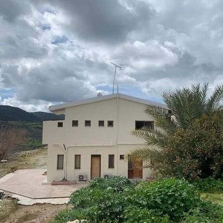 Extreme View Cafe And Rooms To Let Prastio  Zewnętrze zdjęcie